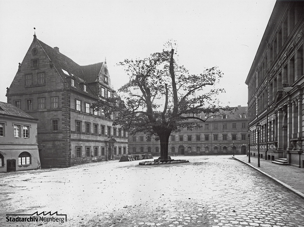 Bauhof mit dem Baumeisterhaus